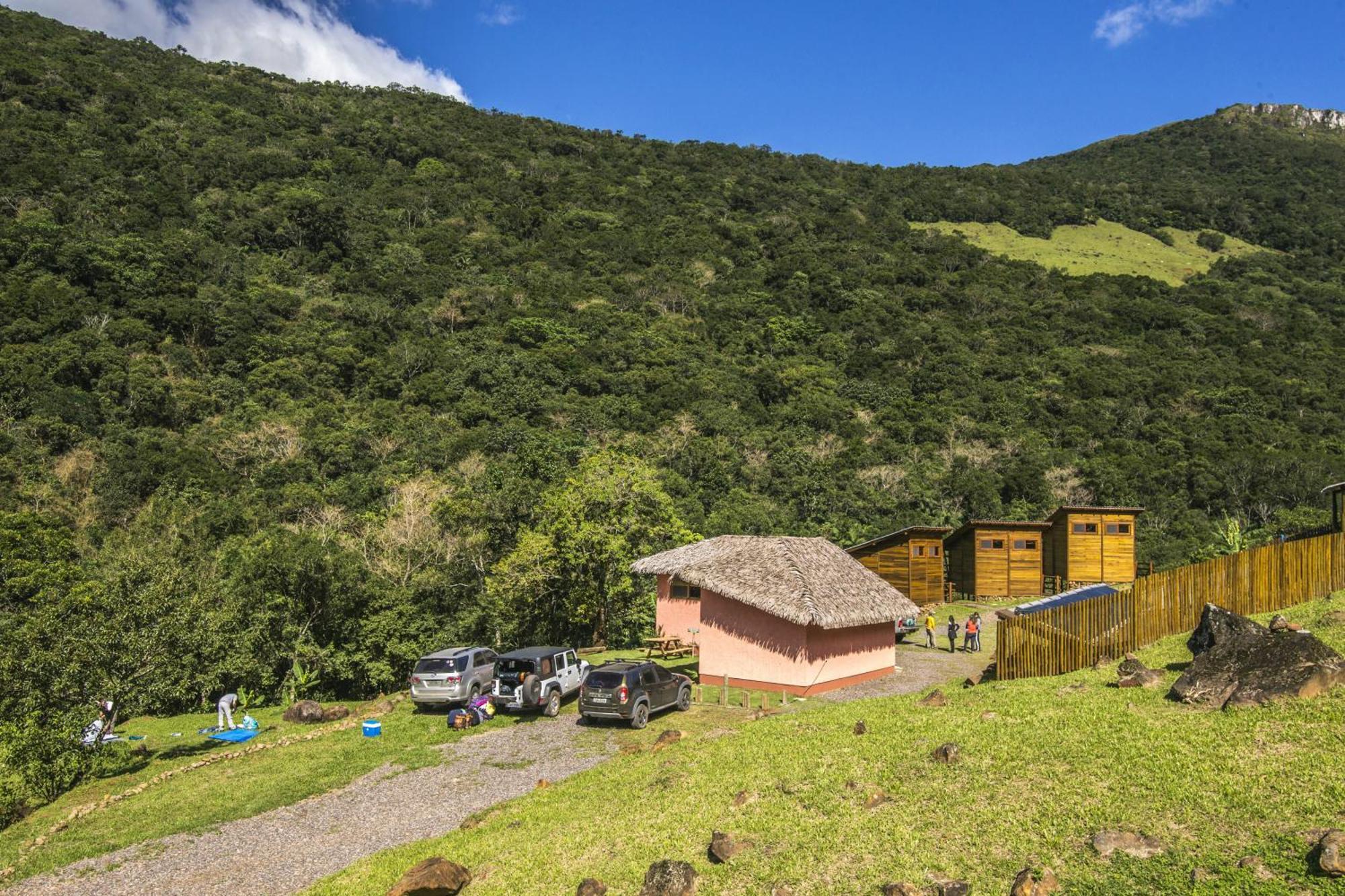 Cachoeira Dos Borges Cabanas E Parque Praia Grande  Exterior foto