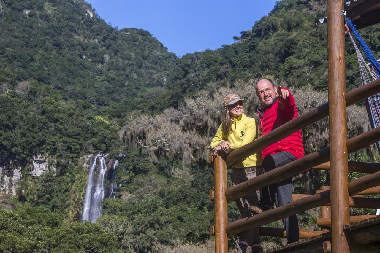 Cachoeira Dos Borges Cabanas E Parque Praia Grande  Exterior foto