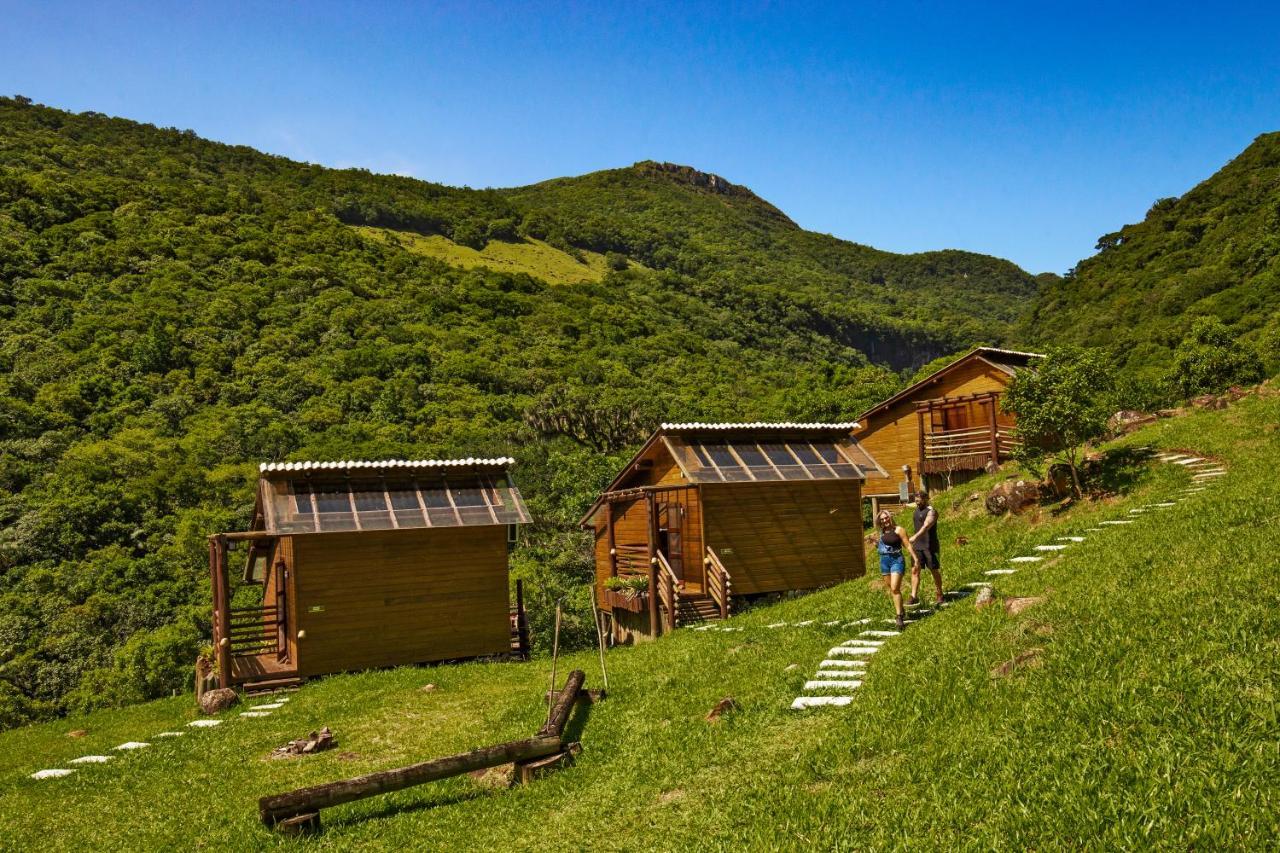 Cachoeira Dos Borges Cabanas E Parque Praia Grande  Exterior foto